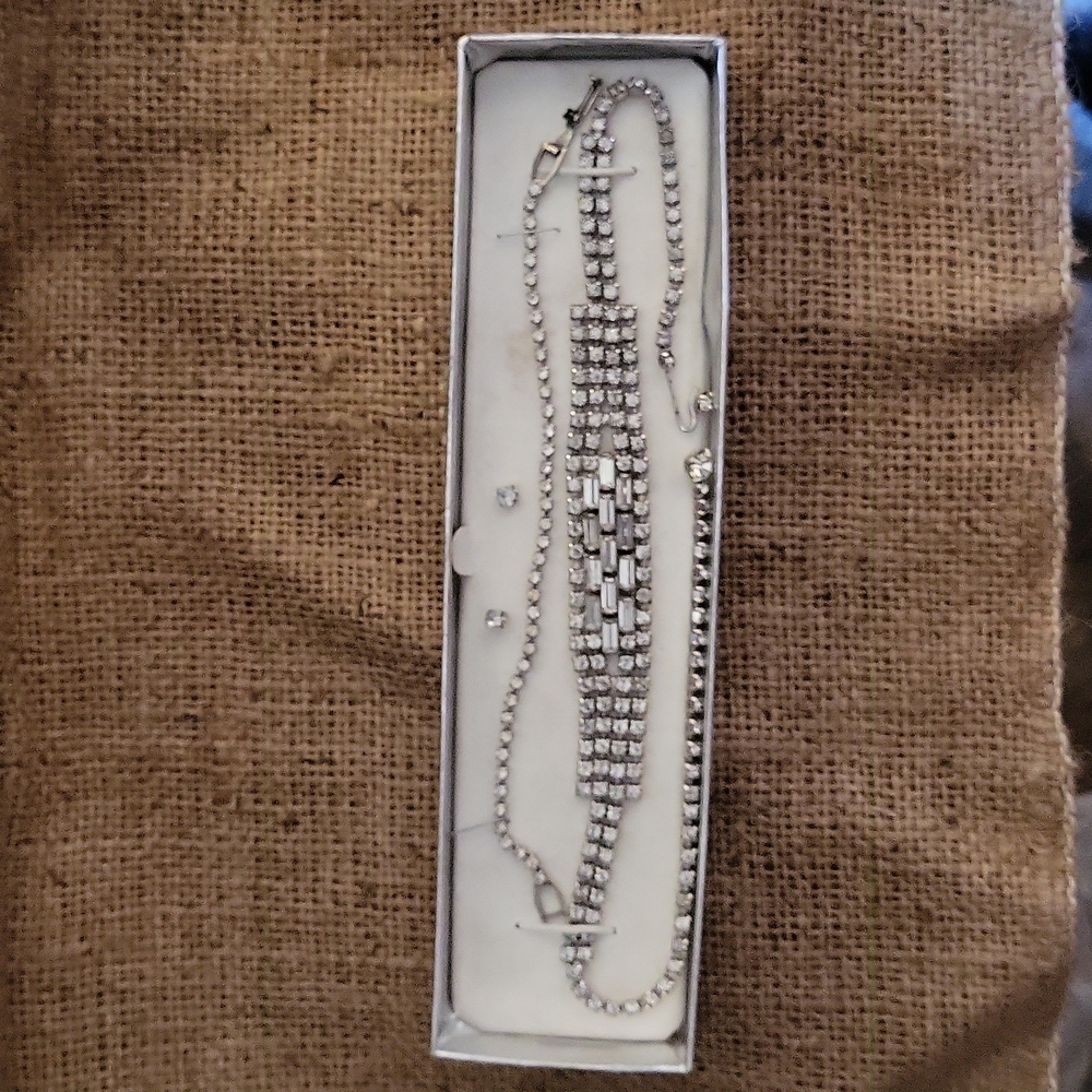 Vintage Rhinestone set - Picture 3 of 5